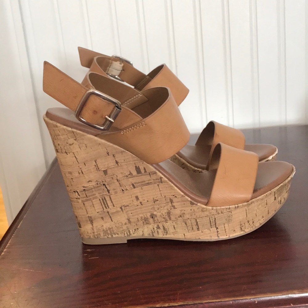 Wedges size 7.5!